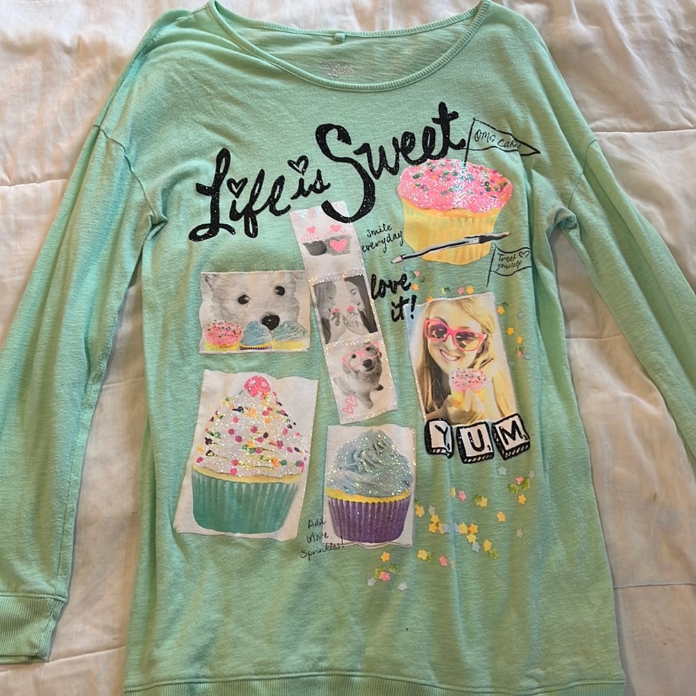 Cute girl top